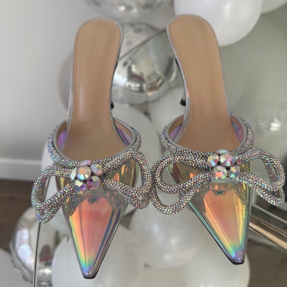 MACH & MACH Double Bow Holographic Mules / Heels - Picture 3 of 15